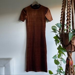 ZARA Trafaluc Gold Velvet Body-Con Dress - Size S - Short Sleeve - Mock-Neck